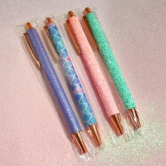 Other - Metallic mermaid scale ballpoint pen set